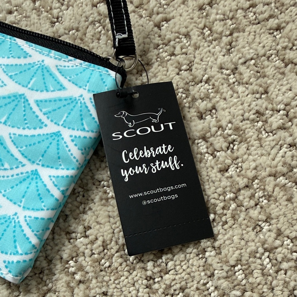 Scout Aqua and White Wristlet NWT - Picture 3 of 6